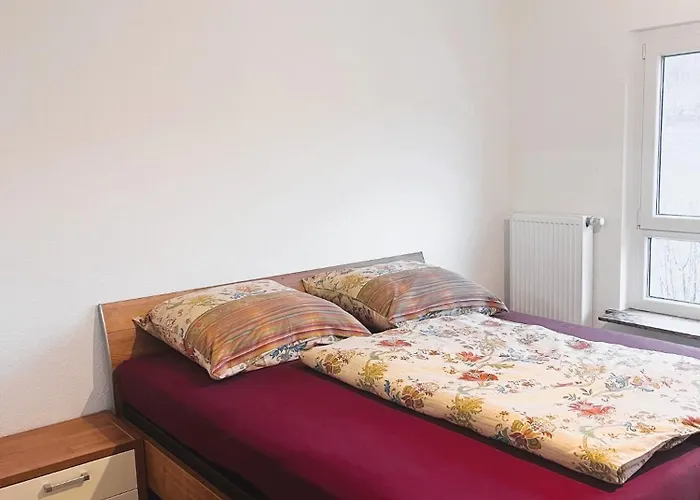Frisch Renovierte Ferienwohnung In Ruhiger Lage
