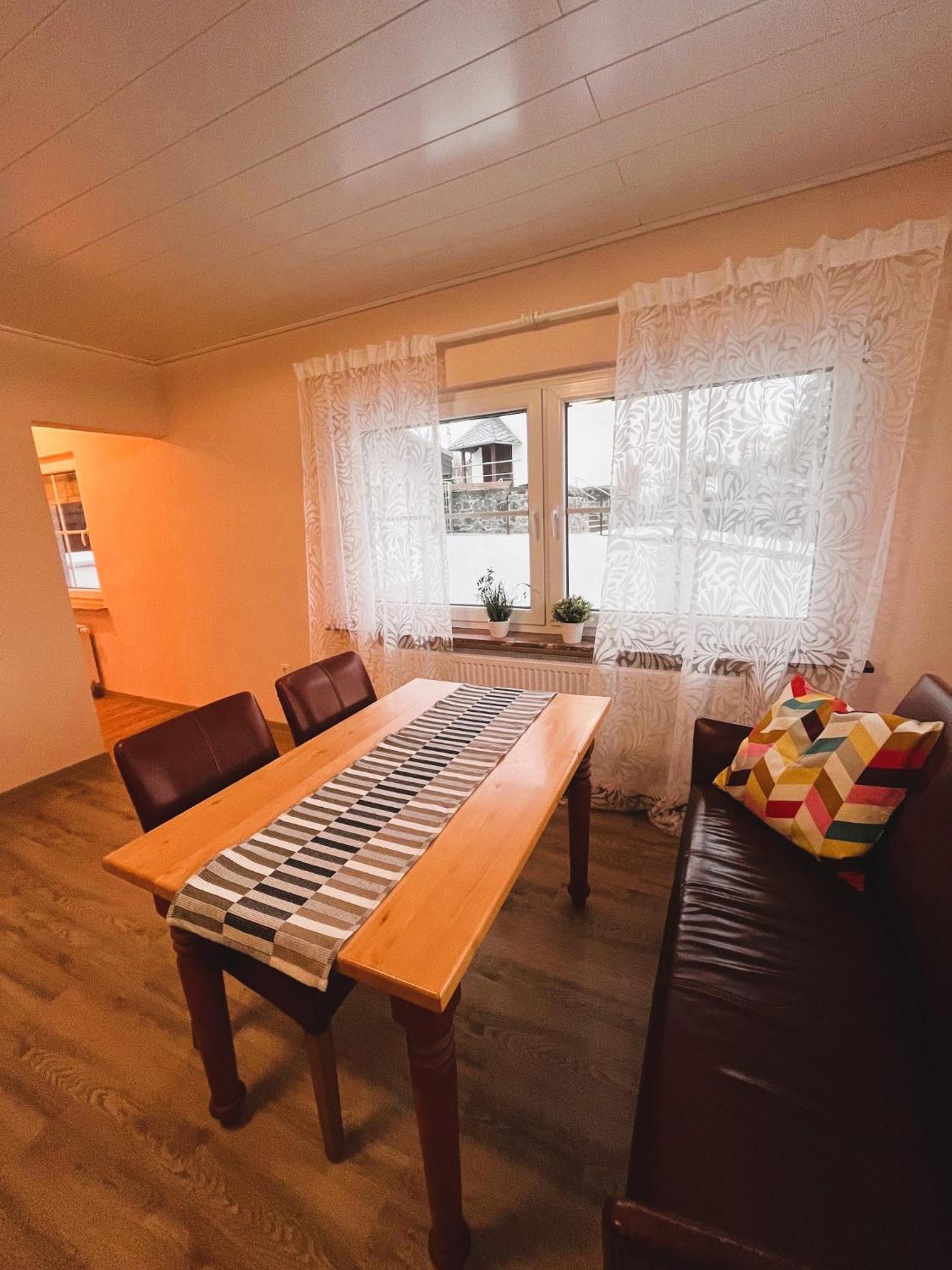 Frisch Renovierte In Ruhiger Lage Apartment Braunfels